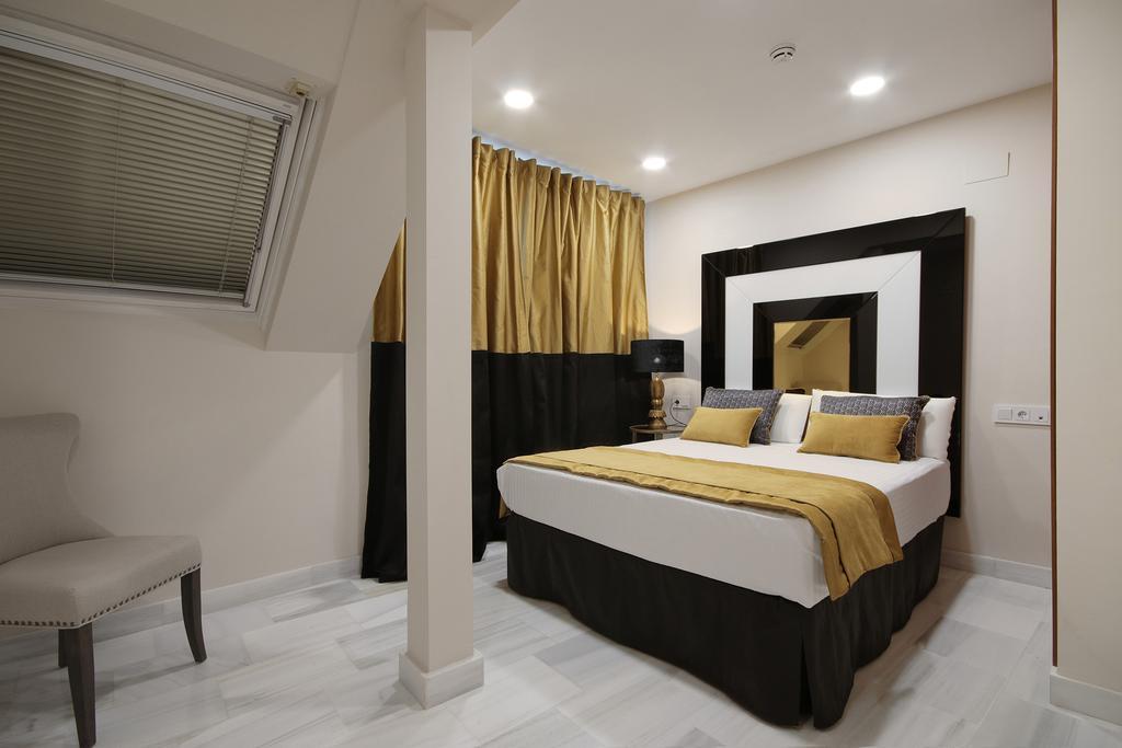Suites Gran Via Capilla Real Гранада Экстерьер фото